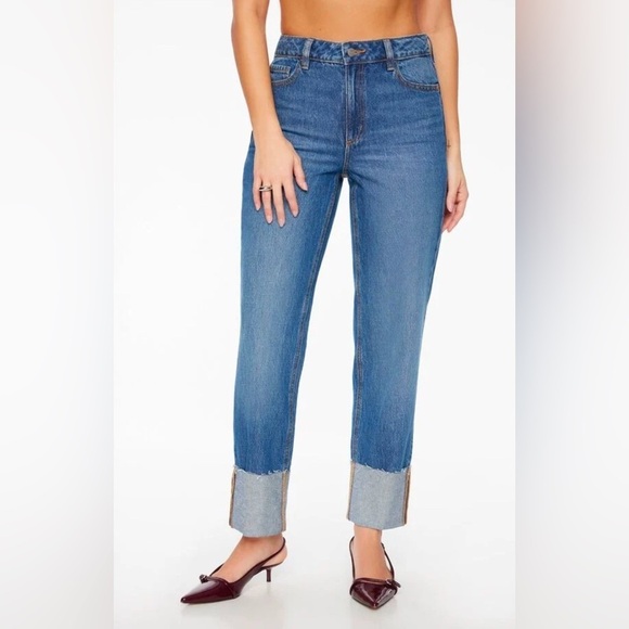 DYNAMITE Sz 27 Justina Jeans Mid-Wash Straight Leg high Waisted NEW WITH TAGS - Picture 3 of 16